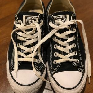 Black Converse size 8.5 Women’s or 6.5 Men’s